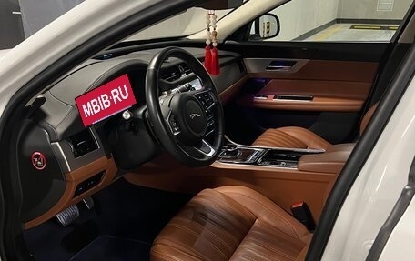 Jaguar XF II, 2020 год, 2 730 000 рублей, 20 фотография