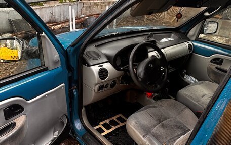 Renault Kangoo II рестайлинг, 2004 год, 210 000 рублей, 3 фотография