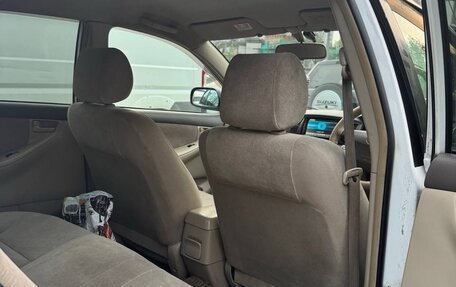 Toyota Corolla, 2001 год, 550 000 рублей, 8 фотография