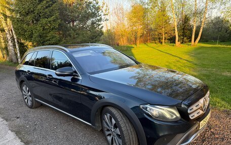 Mercedes-Benz E-Класс, 2017 год, 3 495 000 рублей, 9 фотография