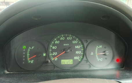 Mazda Familia, 2002 год, 300 000 рублей, 15 фотография