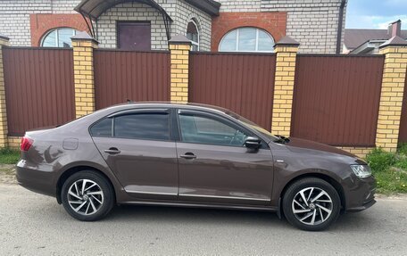 Volkswagen Jetta VI, 2017 год, 1 150 000 рублей, 4 фотография