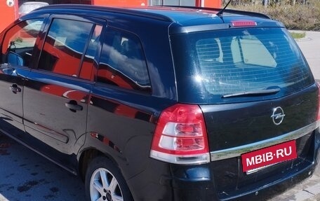 Opel Zafira B, 2012 год, 700 000 рублей, 5 фотография