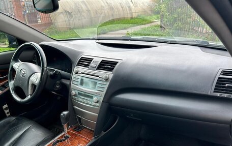 Toyota Camry, 2008 год, 1 000 000 рублей, 2 фотография