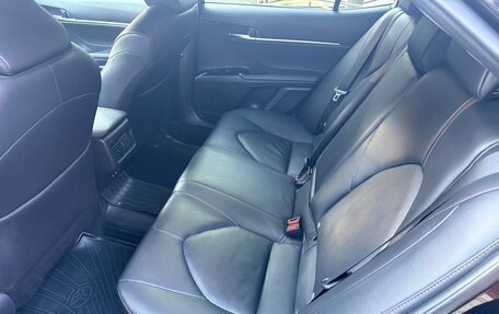 Toyota Camry, 2019 год, 3 100 000 рублей, 12 фотография