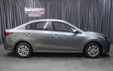 KIA Rio IV, 2017 год, 1 449 000 рублей, 4 фотография