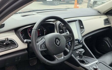 Renault Talisman, 2017 год, 1 700 000 рублей, 18 фотография