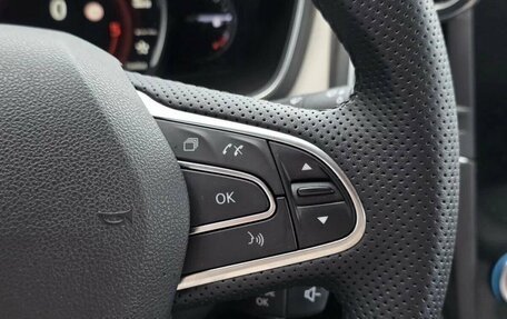 Renault Talisman, 2017 год, 1 700 000 рублей, 15 фотография