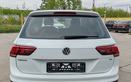 Volkswagen Tiguan II, 2017 год, 1 839 000 рублей, 6 фотография