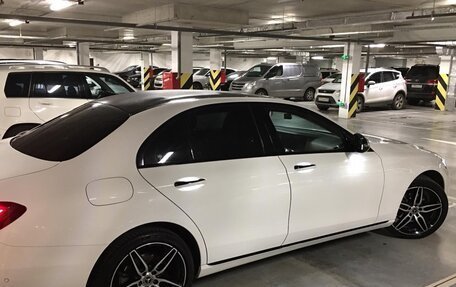 Mercedes-Benz E-Класс, 2016 год, 1 980 000 рублей, 3 фотография