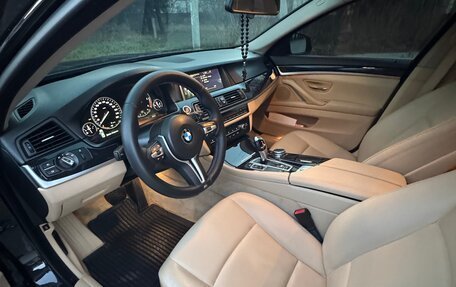 BMW 5 серия, 2015 год, 2 050 000 рублей, 6 фотография
