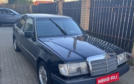Mercedes-Benz W124, 1990 год, 150 000 рублей, 1 фотография