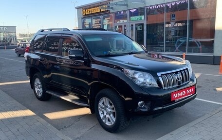 Toyota Land Cruiser Prado 150 рестайлинг 2, 2011 год, 2 995 000 рублей, 4 фотография