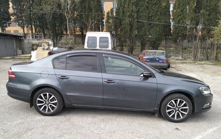 Volkswagen Passat B7, 2011 год, 900 000 рублей, 9 фотография