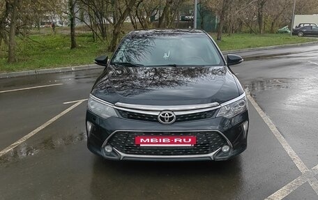 Toyota Camry, 2017 год, 1 370 500 рублей, 8 фотография