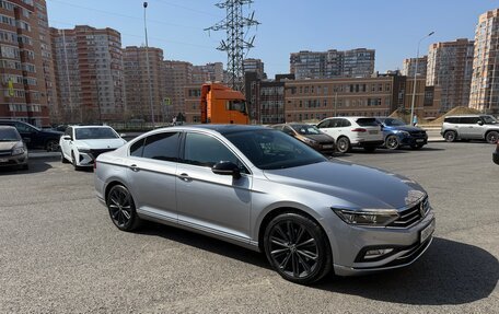 Volkswagen Passat B8 рестайлинг, 2020 год, 3 990 000 рублей, 1 фотография