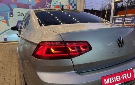 Volkswagen Passat B8 рестайлинг, 2020 год, 3 990 000 рублей, 13 фотография