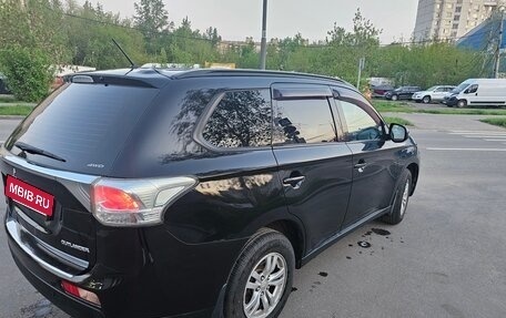 Mitsubishi Outlander III рестайлинг 3, 2012 год, 1 190 000 рублей, 9 фотография