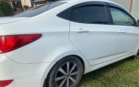 Hyundai Solaris II рестайлинг, 2016 год, 650 000 рублей, 6 фотография