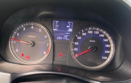 Hyundai Solaris II рестайлинг, 2016 год, 650 000 рублей, 9 фотография