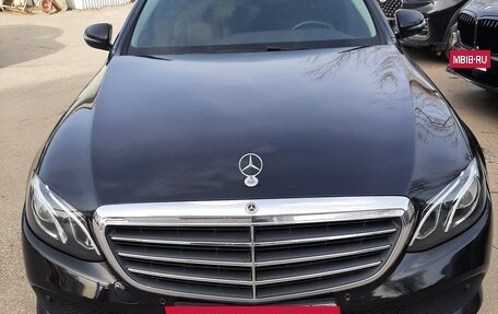 Mercedes-Benz E-Класс, 2019 год, 3 150 000 рублей, 16 фотография