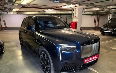 Rolls-Royce Cullinan, 2025 год, 72 000 000 рублей, 3 фотография