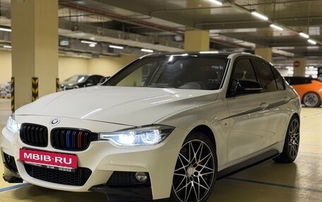 BMW 3 серия, 2018 год, 3 500 000 рублей, 3 фотография