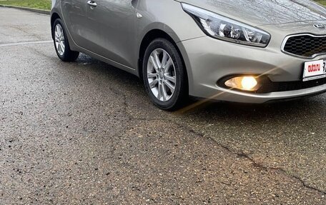 KIA cee'd III, 2014 год, 1 590 000 рублей, 2 фотография