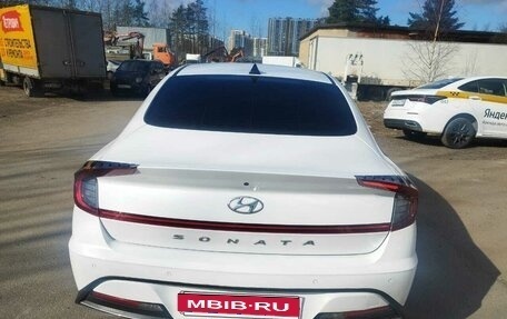 Hyundai Sonata VIII, 2020 год, 1 950 000 рублей, 3 фотография
