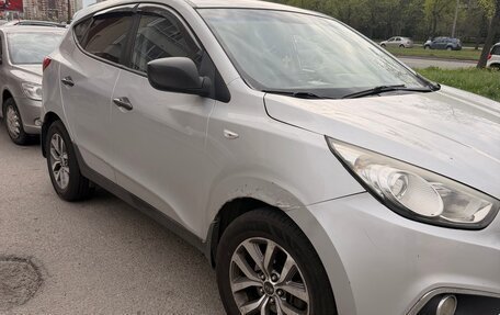 Hyundai ix35 I рестайлинг, 2011 год, 870 000 рублей, 2 фотография