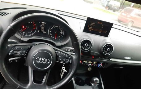 Audi A3, 2018 год, 1 200 000 рублей, 3 фотография