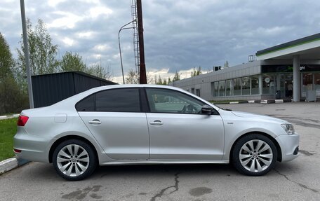 Volkswagen Jetta VI, 2013 год, 890 000 рублей, 5 фотография