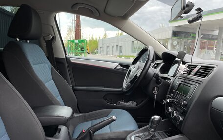 Volkswagen Jetta VI, 2013 год, 890 000 рублей, 9 фотография