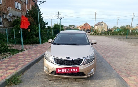 KIA Rio III рестайлинг, 2014 год, 670 000 рублей, 2 фотография