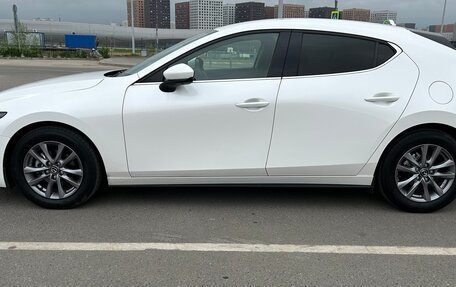 Mazda 3, 2020 год, 1 850 000 рублей, 3 фотография