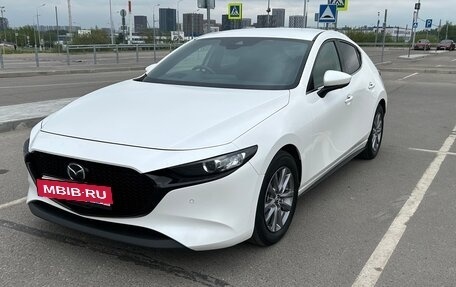 Mazda 3, 2020 год, 1 850 000 рублей, 10 фотография