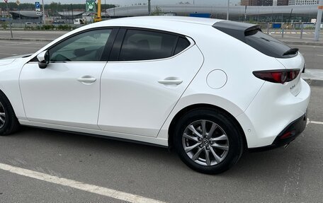 Mazda 3, 2020 год, 1 850 000 рублей, 13 фотография
