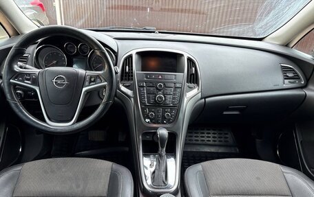 Opel Astra J, 2010 год, 600 000 рублей, 10 фотография