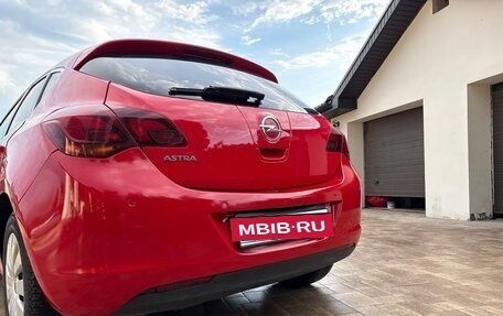Opel Astra J, 2010 год, 600 000 рублей, 8 фотография