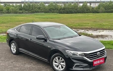Volkswagen Passat B8 рестайлинг, 2021 год, 1 650 000 рублей, 2 фотография