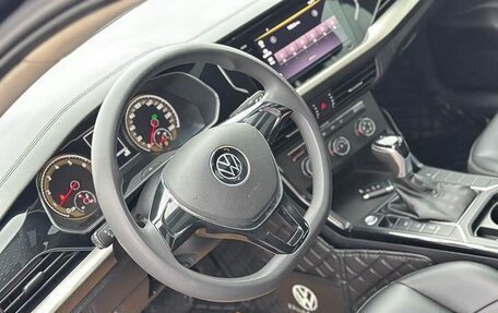 Volkswagen Passat B8 рестайлинг, 2021 год, 1 650 000 рублей, 8 фотография