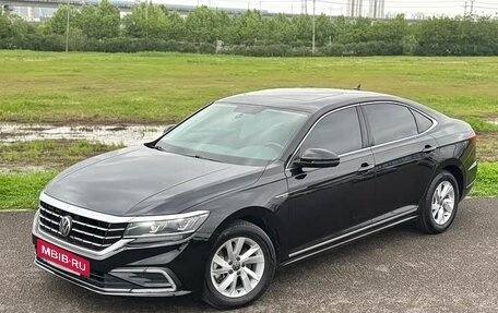Volkswagen Passat B8 рестайлинг, 2021 год, 1 650 000 рублей, 3 фотография