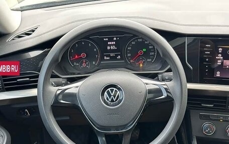 Volkswagen Passat B8 рестайлинг, 2021 год, 1 650 000 рублей, 12 фотография