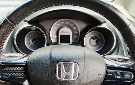 Honda Fit Shuttle I рестайлинг, 2012 год, 950 000 рублей, 10 фотография