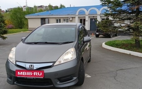 Honda Fit Shuttle I рестайлинг, 2012 год, 950 000 рублей, 2 фотография
