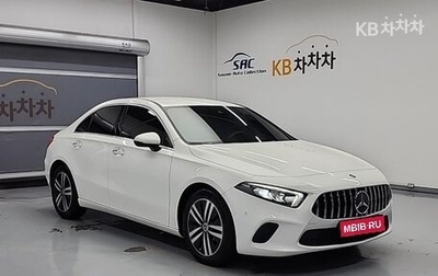 Mercedes-Benz A-Класс, 2023 год, 2 650 000 рублей, 1 фотография