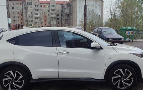 Honda Vezel, 2020 год, 1 860 000 рублей, 1 фотография