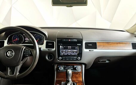 Volkswagen Touareg III, 2014 год, 2 743 000 рублей, 15 фотография