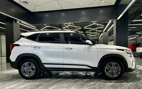 KIA Seltos I, 2023 год, 1 740 000 рублей, 5 фотография
