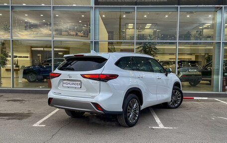 Toyota Highlander, 2026 год, 6 100 000 рублей, 5 фотография